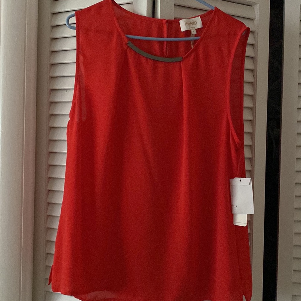 Red Light Weight Tank Top